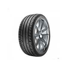 TAURUS 215/45R17 87V ULTRA HIGH PERFORMANCE let